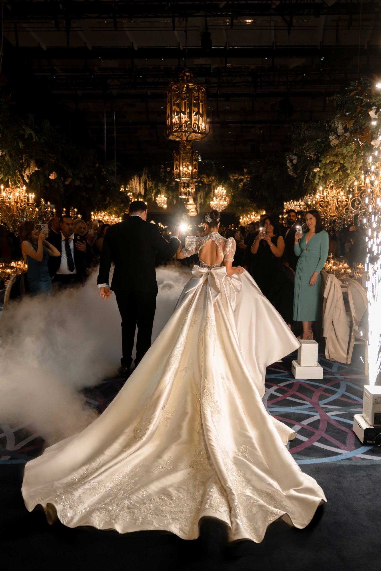 hyatt regency wedding, hyatt regency wedding venue, sydney harbour side weddings, sydney harbour view wedding venue, sydney CBD wedding venue, waterfront wedding venue, sydney luxury wedding venue, salt atelier, sydney wedding photography, sydney wedding venue,sydney weddings, sydney wedding photographer, weddings at hyatt regency