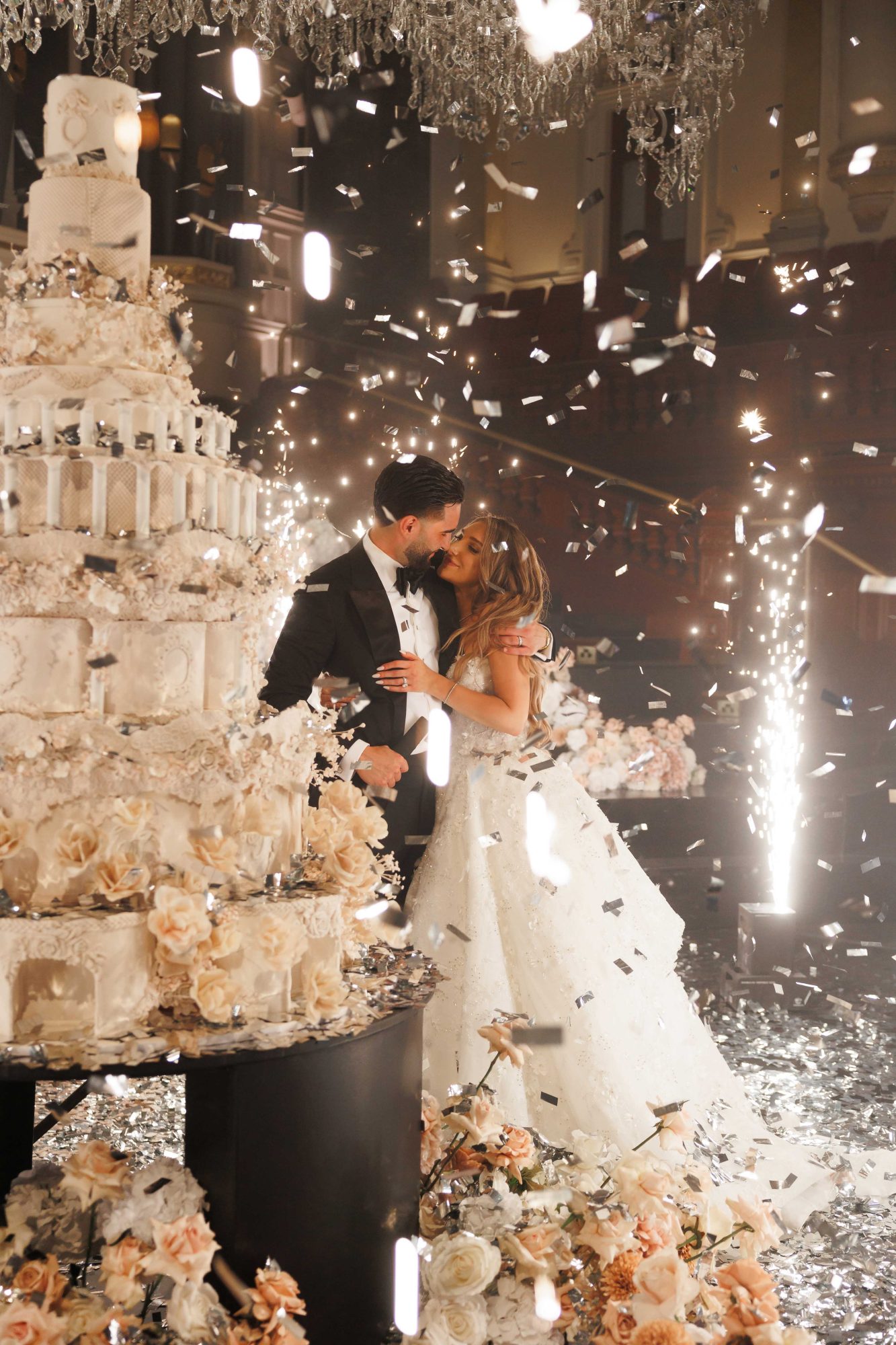 Town Hall wedding venue, Town Hall weddings, sydney CBD wedding venue, sydney luxury wedding venue, salt atelier, sydney wedding photography, sydney wedding venue, sydney weddings, sydney wedding photographer, weddings at Town Hall, Sydney Town Hall wedding cost