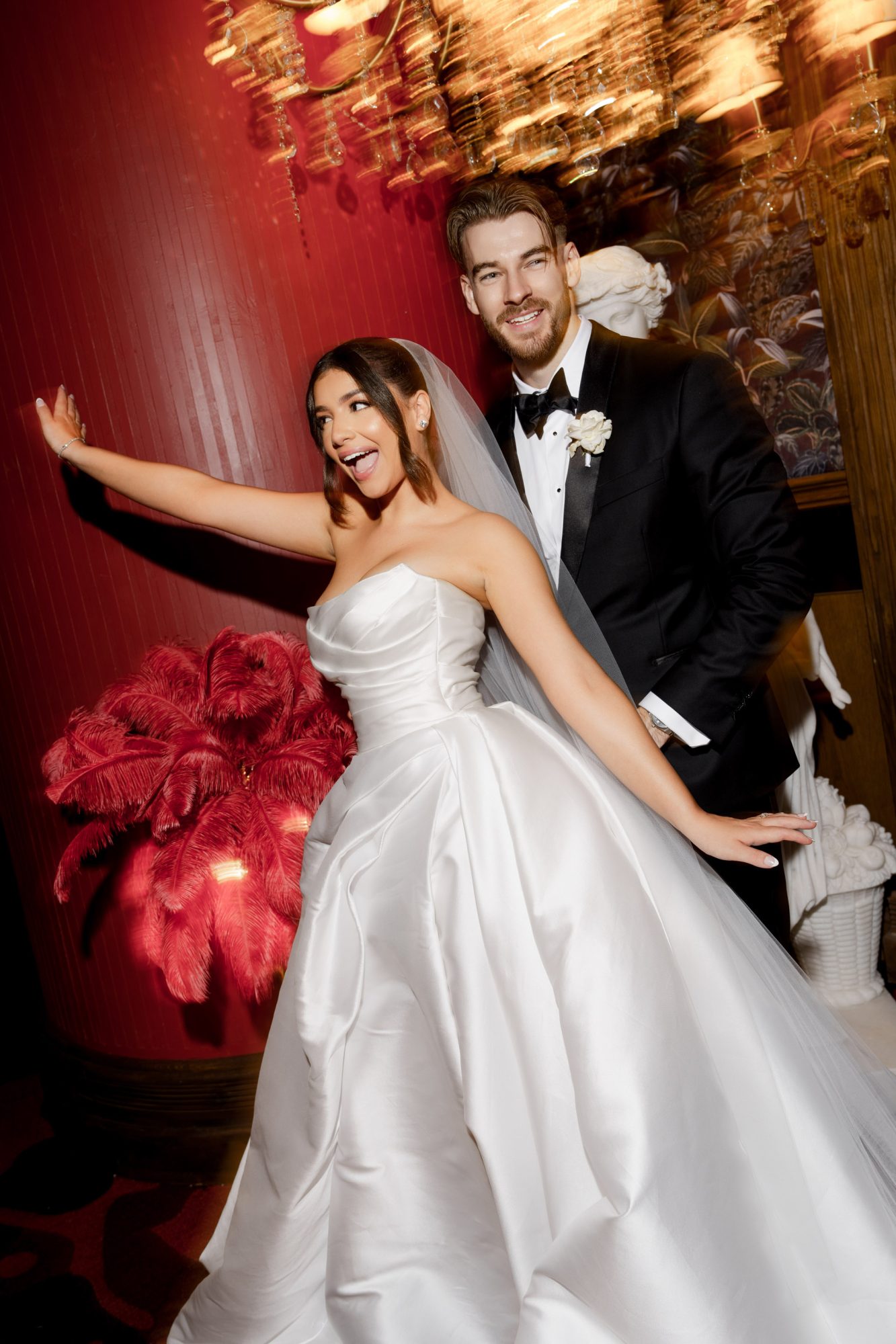 Cardea Sydney Wedding shoot, .Cardea Sydney location shoot, sydney wedding bar, sydney bar wedding venue, salt atelier, sydney wedding photography, sydney red bar, sydney sexy bar, sydney prewedding photographer, weddings at Cardea Sydney,Cardea Sydney rental Cost, Cardea Sydney,barangaroo bar